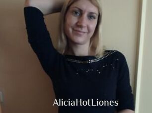 AliciaHotLiones