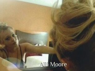 Alli_Moore