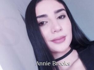 Annie_Brooks