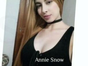 Annie_Snow
