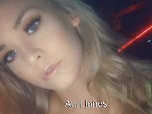 Auri_Jones