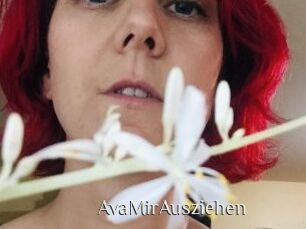 AvaMirAusziehen