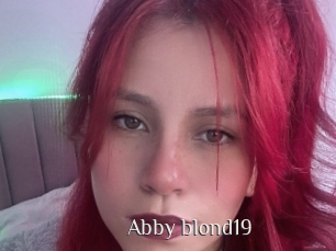 Abby_blond19