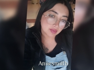 Aniiesmiith