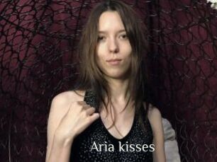 Aria_kisses