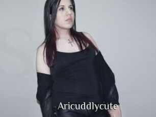 Aricuddlycute