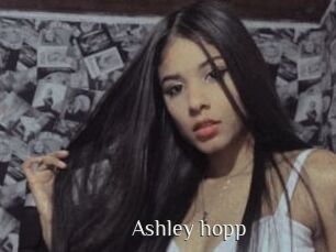Ashley_hopp