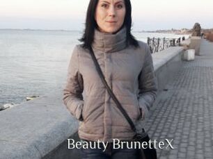 Beauty_BrunetteX