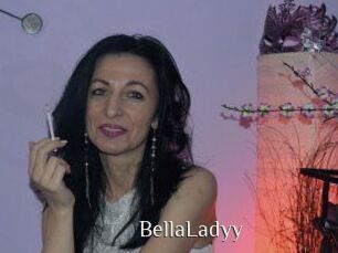 BellaLadyy