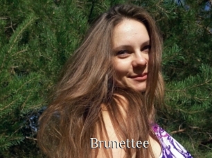 Brunettee
