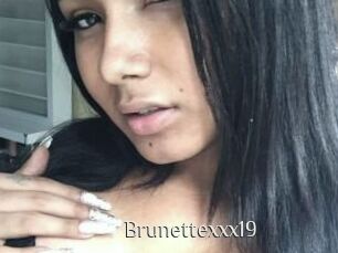 Brunettexxx19