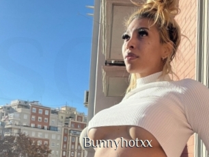 Bunnyhotxx