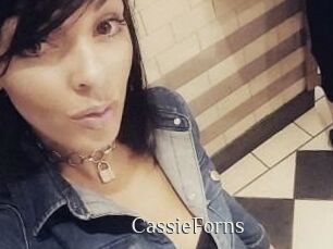 Cassie_Forns