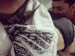 Couple_Wild