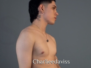 Charlieedaviss
