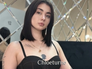 Chloeturne