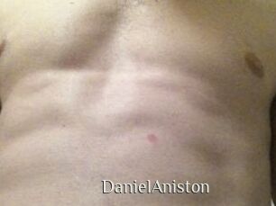 Daniel_Aniston