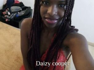 Daizy_cooper
