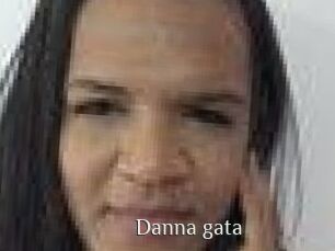 Danna_gata