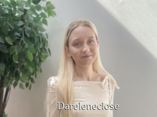 Dareleneclose