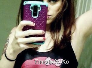 EmcakeXoXo