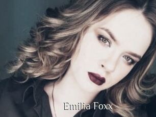 Emilia_Foxx