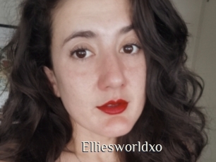 Elliesworldxo
