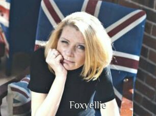 Foxyellie