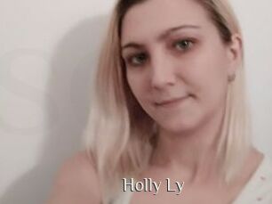 Holly_Ly