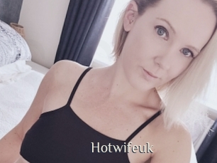 hotwifeuk Shop coquin