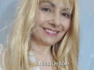 JuliaaDeluxe