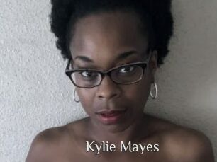 Kylie_Mayes