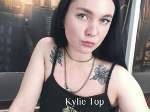 Kylie_Top