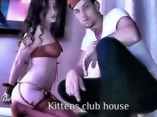 Kittens_club_house