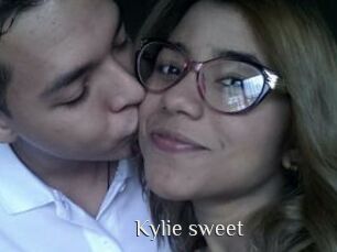 Kylie_sweet