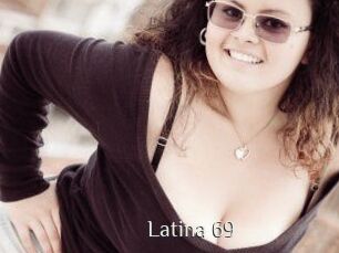 Latina_69