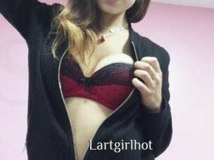 Lartgirlhot