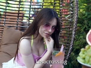 Lisacrossing