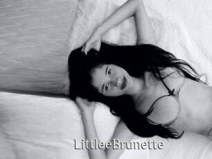 LittleeBrunette