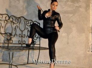 MatureDomme