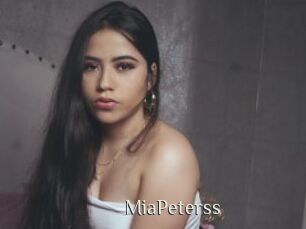 MiaPeterss