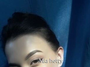 Mia_hetty