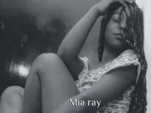 Mia_ray
