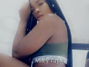 Miley_Taylor
