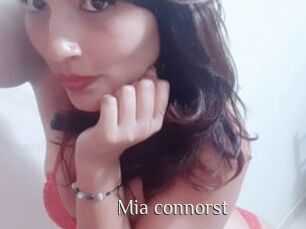 Mia_connorst