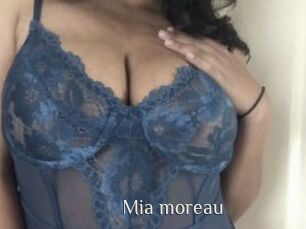 Mia_moreau