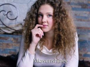 Miasunshinee