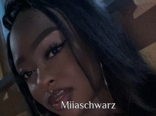 Miiaschwarz