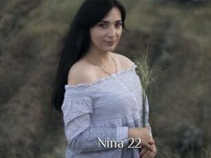 Nina_22