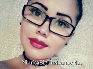 NiurkaBigTitsDanceHot